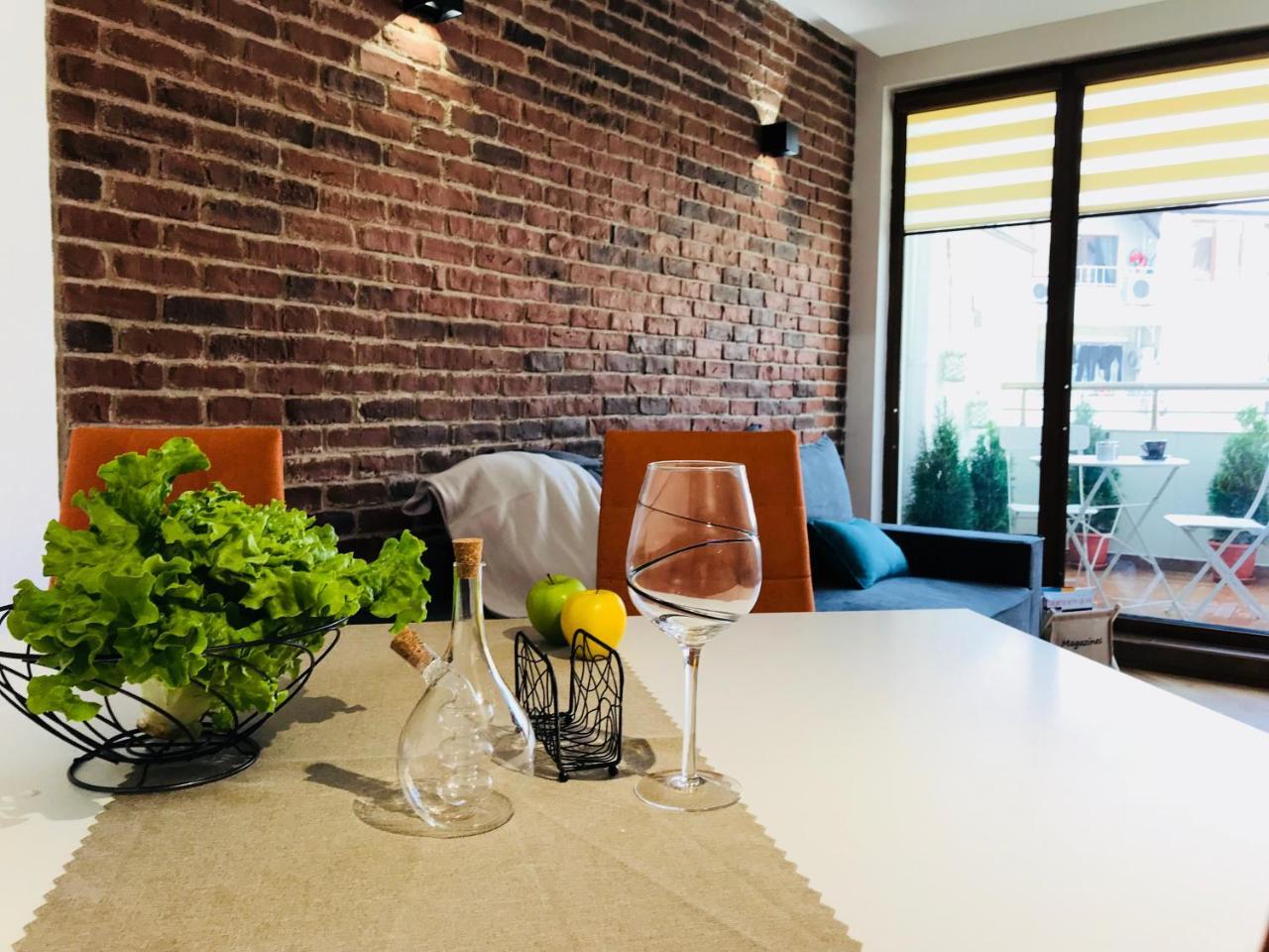 Bright, Comfortable And Cozy Apartment Burgas Exterior photo